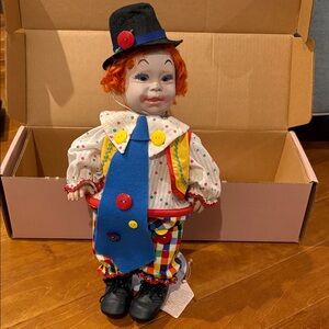 Lee Middleton Bethie “Buttons” Clown Doll